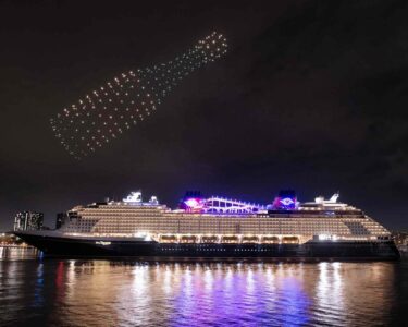 Watch: Disney christened its new cruise ship with an eye-popping 1,000-plus drone show