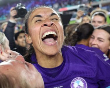 Marta, who many considered the greatest woman footballer of all time, celebrates the title win with her Pride teammates.