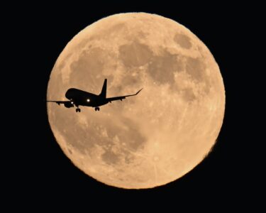 Beaver Moon, last supermoon of the year, and Leonid meteors to light up sky on same weekend