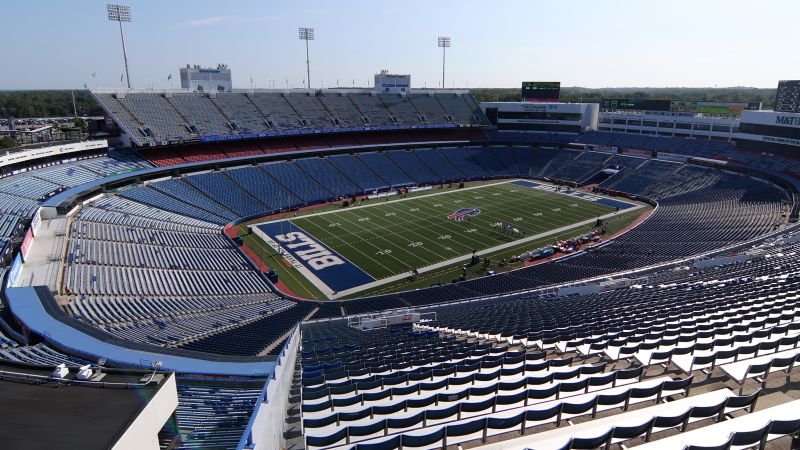 Buffalo Bills ask fans to help clear snow as Highmark Stadium braces for ‘two to three feet of snow’ over the weekend | CNN