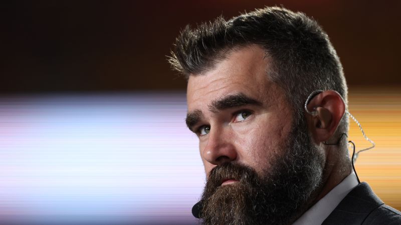 In podcast, Travis Kelce gives support to his brother Jason Kelce after phone incident | CNN