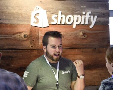 Shopify's 25% gain sends Canada's benchmark stock index to all-time highs