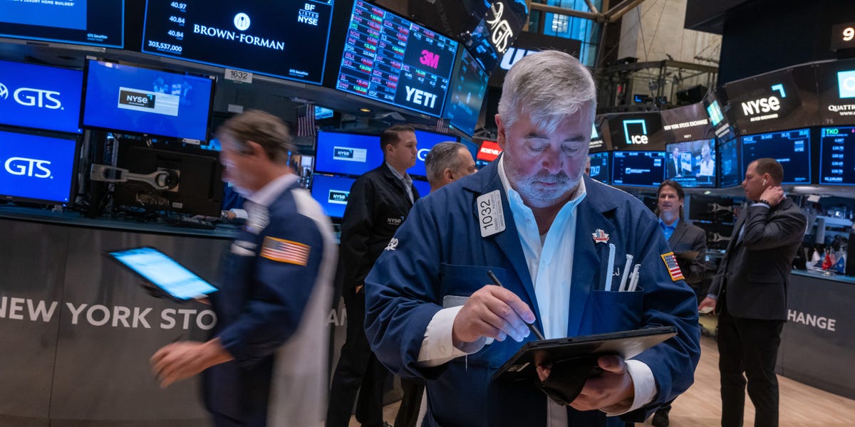 Stock market today: Indexes slide as tech sell-off ends 7-day winning streak