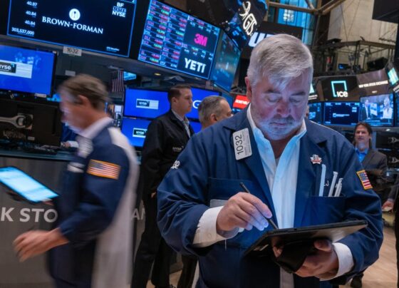 Stock market today: Indexes slide as tech sell-off ends 7-day winning streak