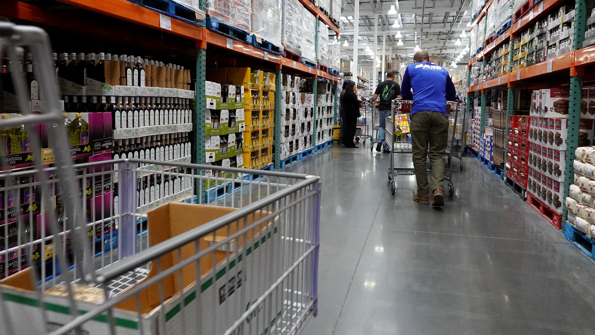 Wholesale prices rose 0.2% in October, in line with expectations