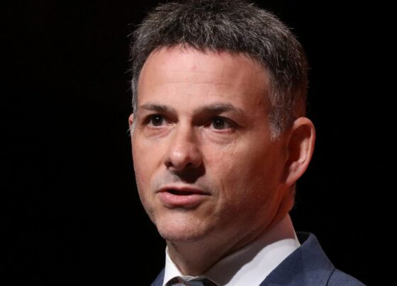 Why billionaire investor David Einhorn is loading up on a struggling agriculture stock 'no one cares about'