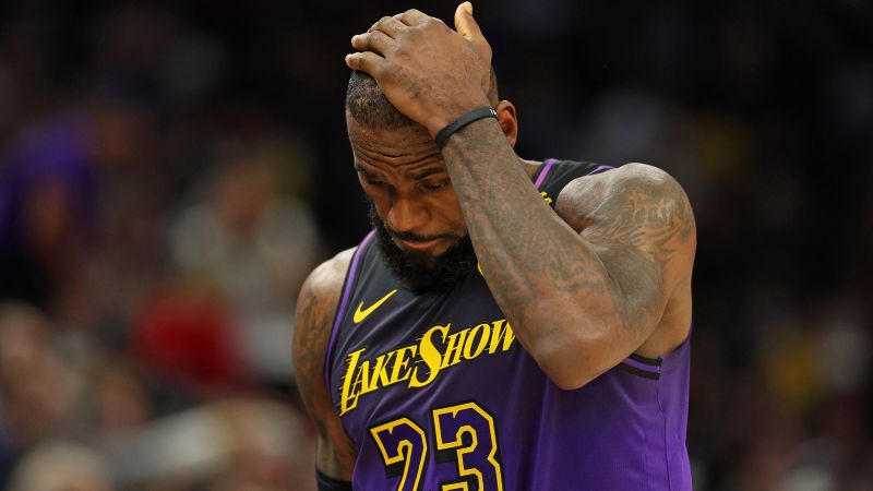 LeBron James barely keeps double-digit scoring streak alive as LA Lakers fall to Minnesota Timberwolves | CNN