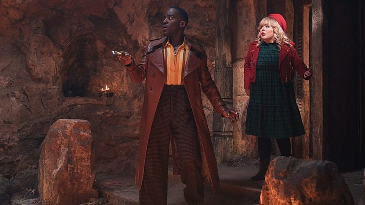 New Doctor Who Christmas Special trailer teases a full festive time travelling adventure and I can’t wait