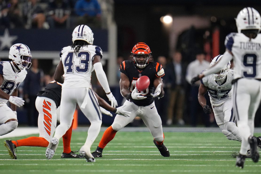 Cincinnati Bengals linebacker Maema Njongmeta recovers the key blocked punt in the win over the Cowboys.