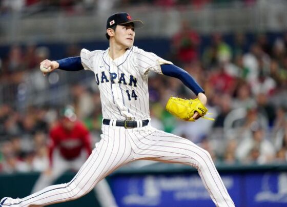 OSAKA, JAPAN - APRIL 24: Infielders gathers to speak to Roki Sasaki #17 of the Chiba Lotte Marines in the 4th inning against Orix Buffaloes at Kyocera Dome Osaka on April 24, 2022 in Osaka, Japan. (Photo by The Asahi Shimbun via Getty Images)