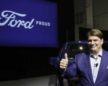 Ford donates $1 million and fleet of vehicles to Trump's inauguration