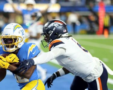 Los Angeles Chargers kicker Cameron Dicker converts a field goal in the first half.