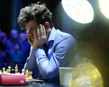 Magnus Carlsen quits World Rapid and Blitz Championships after refusing to change out of jeans | CNN