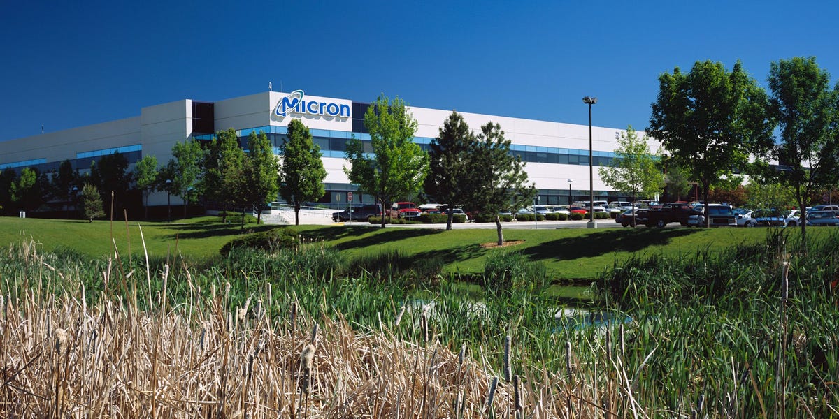 Micron stock drops 17% on warning of weaker demand for consumer chips