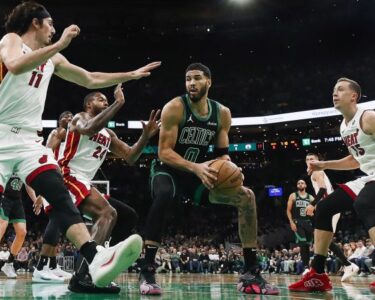 Karl-Anthony Towns powered the Knicks to victory over the Magic.