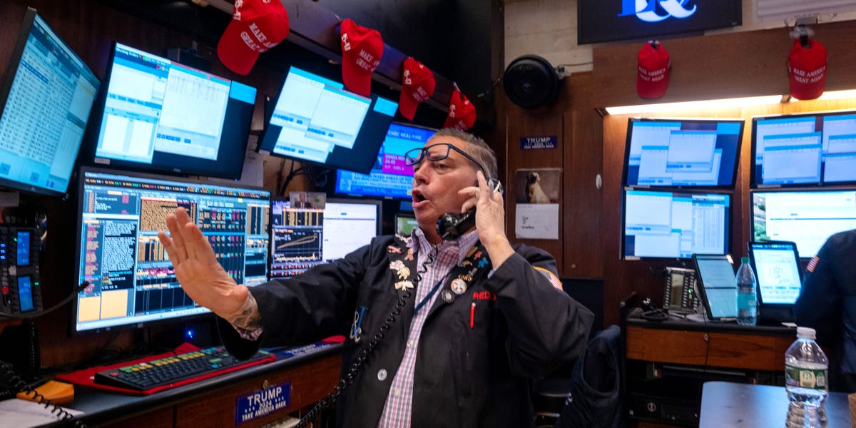 Stock market today: Indexes trade mixed as markets weigh potential Santa Claus rally, rates outlook