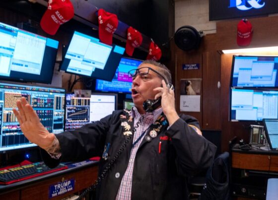 Stock market today: Indexes trade mixed as markets weigh potential Santa Claus rally, rates outlook