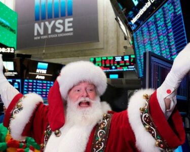 Stock market today: Santa Claus rally kicks off with near-400 point gains for Dow Jones