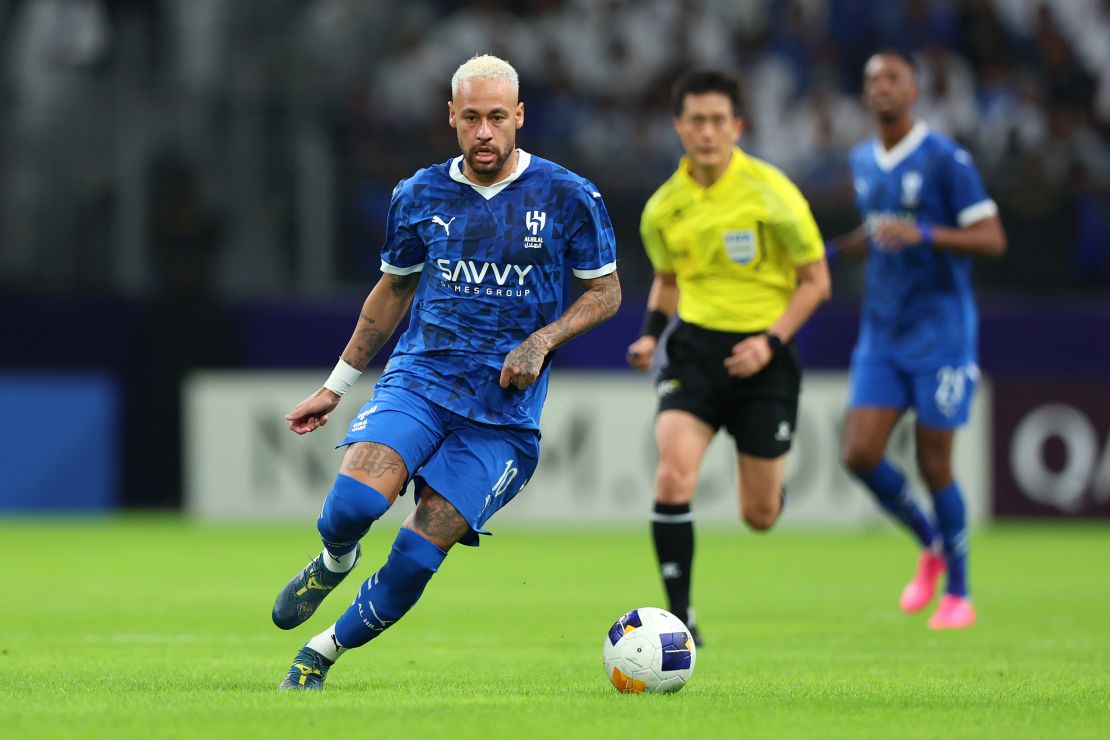 RIYADH, SAUDI ARABIA - NOVEMBER 04: Neymar of Al-Hilal controls the ball during the AFC Champions League Elite match between Al-Hilal and Esteghlal at Kingdom Arena on November 04, 2024 in Riyadh, Saudi Arabia. (Photo by Yasser Bakhsh/Getty Images)