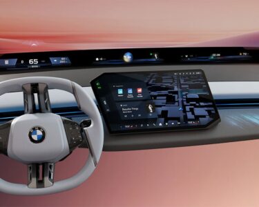 Goodbye, buttons – BMW's new Panoramic iDrive system gives all of its cars a massive head-up display with AI assistant