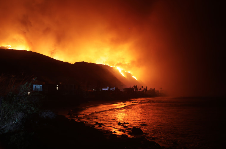 The Palisades Fire burns in Malibu