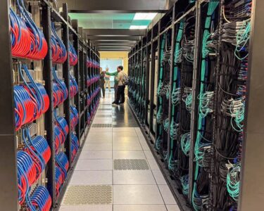 Tech editor takes close snaps of world's fastest supercomputer and lives to publish them