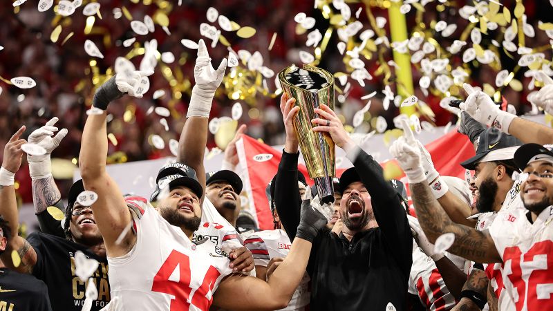 Ohio State outlasts Notre Dame to win first national title in a decade | CNN