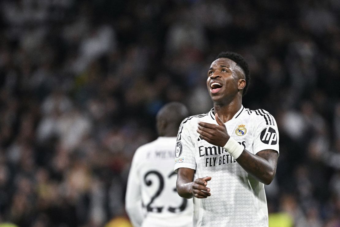 Vinícius Jr. scored a brace for <em>Los</em> <em>Blancos</em> as Real Madrid cruised to a 5-1 win over RB Salzburg.” class=”image__dam-img image__dam-img–loading” onload=”this.classList.remove(‘image__dam-img–loading’)” onerror=”imageLoadError(this)” height=”3081″ width=”4622″ loading=”lazy”></source></source></source></source></picture>
    </div>
</div>
<p class=