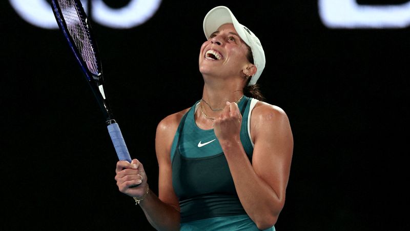 Australian Open: American Madison Keys stuns world No. 2 Iga Świątek to set up final showdown against Aryna Sabalenka | CNN