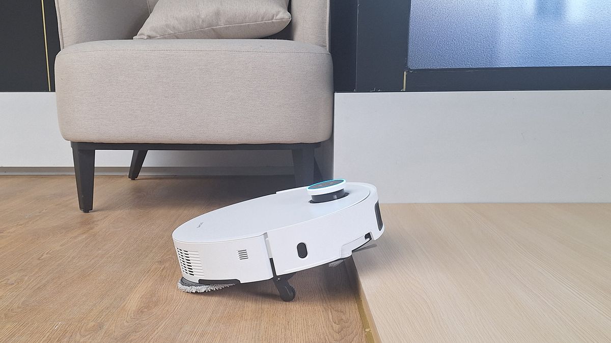 I just saw Dreame’s new robot vacuum with feet, and I’m ready to throw out my Roborock