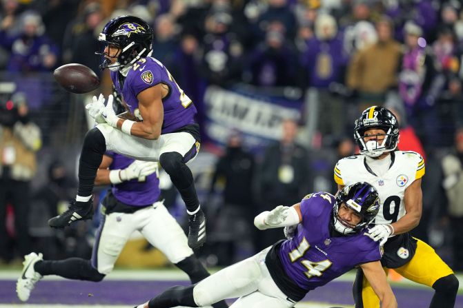 Baltimore Ravens safety Ar'Darius Washington breaks up a Pittsburgh Steelers pass attempt during a wild-card playoff game on January 11, in Baltimore. The Ravens won 28-14.