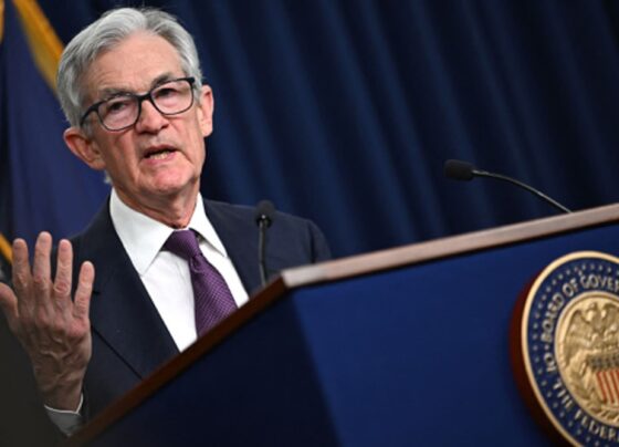 Fed leaves rates unchanged