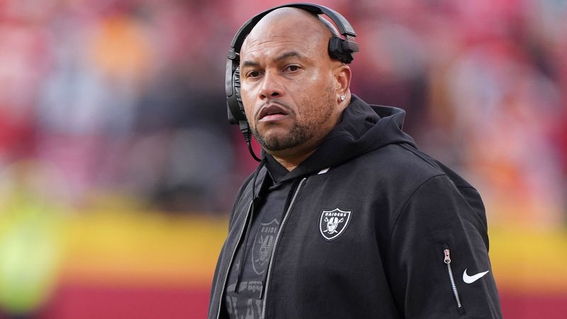 Las Vegas Raiders fire first-year head coach Antonio Pierce | CNN