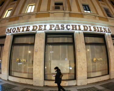 Monte dei Paschi makes 13-billion-euro bid for Mediobanca