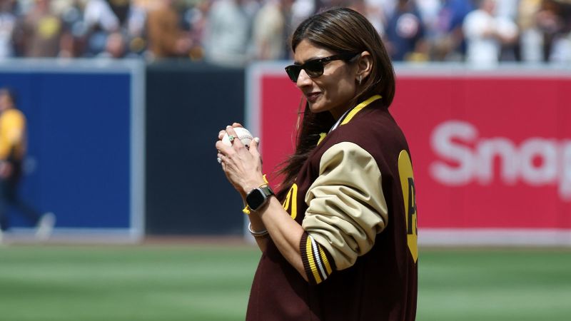 Sheel Seidler, wife of late Padres owner, sues in-laws for control of the team | CNN