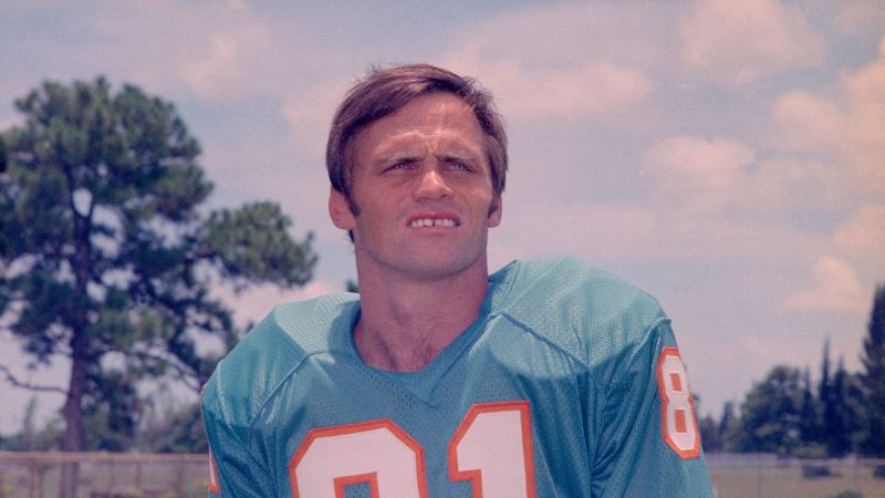 Howard Twilley, receiver for undefeated 1972 Miami Dolphins and Heisman runner-up at Tulsa, dies at 81 | CNN