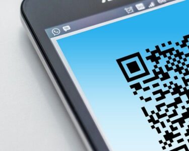 Hackers are targeting Signal with new QR code-linked cyberattack