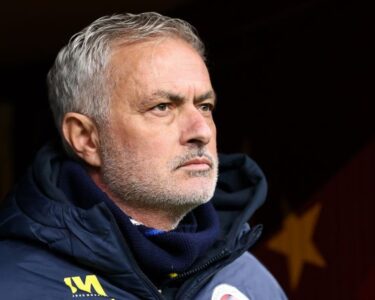 Fenerbahce’s Mourinho banned and fined for referee comments | CNN