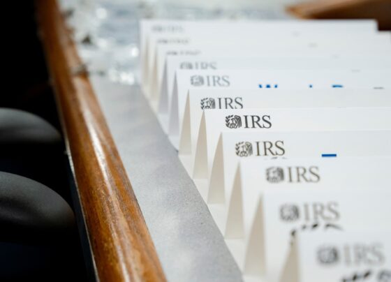 IRS will lay off thousands of probationary workers in the middle of tax season