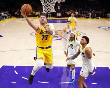 Los Angeles Lakers cruise to win over Utah Jazz in Luka Dončić’s highly anticipated debut | CNN