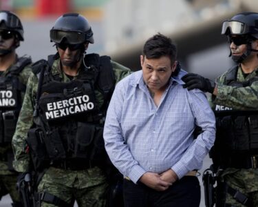 Mexico extradites drug cartel members amid Trump tariff threat