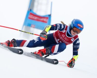 Mikaela Shiffrin fails to qualify for second run in giant slalom event for first time since 2012 | CNN