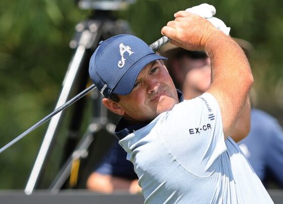 Patrick Reed showered in beer after hole-in-one on party hole at LIV Golf Adelaide | CNN