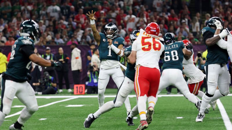 The Philadelphia Eagles win Super Bowl LIX with a dominant performance to end the Chiefs’ dream of a three-peat | CNN